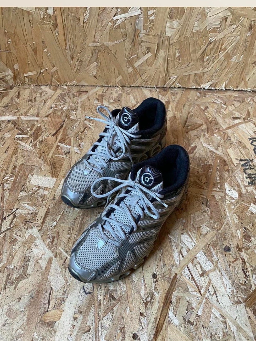 adidas Men's Gray and Black Athletic Lace-Up Sneakers